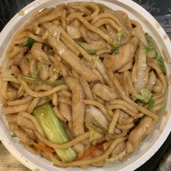 China King - Chicken Lo Mein - Chinese Near Me - Myrtle Beach, South Carolina