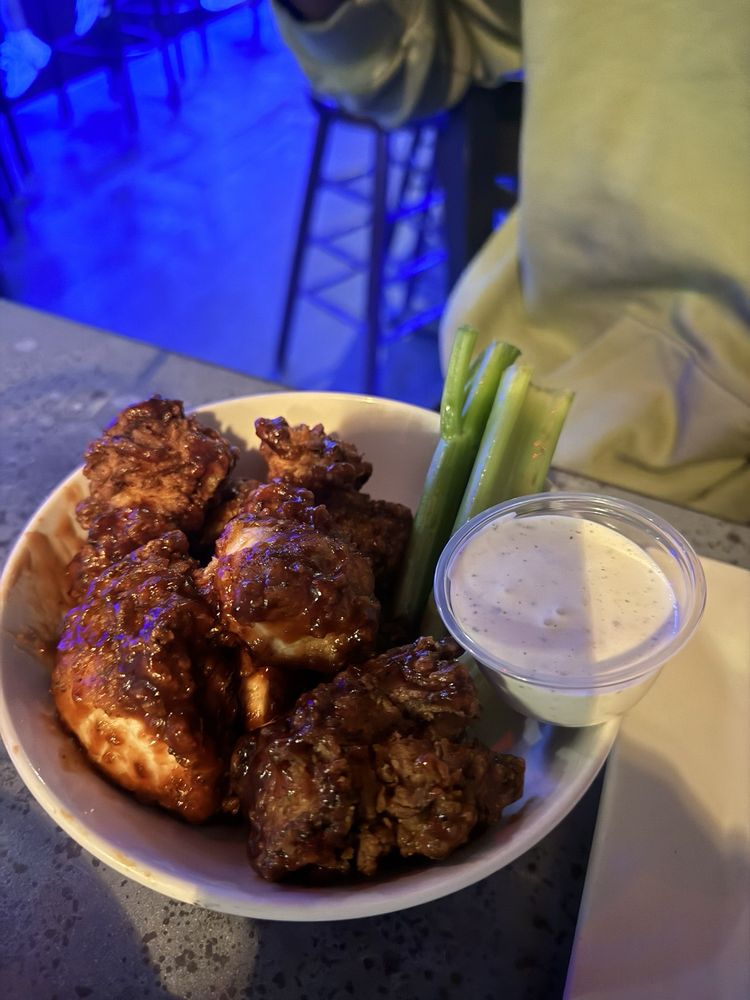 District Tavern Image