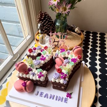 Namtan Bakery - Birthday cake - Cupcakes Near Me Namtan Bakery - Birthday cake - Cupcakes Near Me
