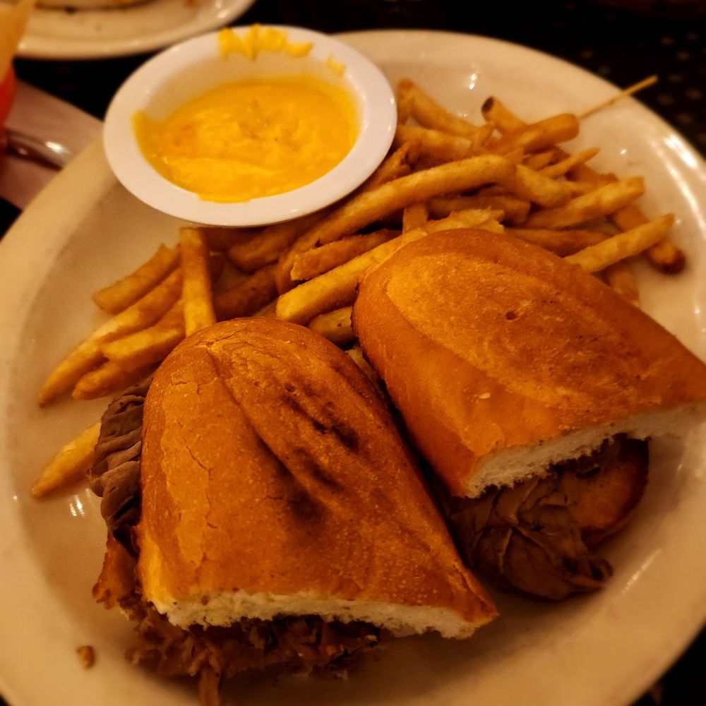Capri di Nuovo - Italian Beef sandwich - Italian Near Me - West Allis, Wisconsin Capri di Nuovo - Italian Beef sandwich - Italian Near Me - West Allis, Wisconsin