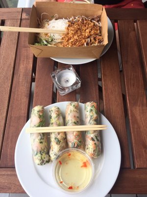 Pho Vietnam Tuan & Lan by null