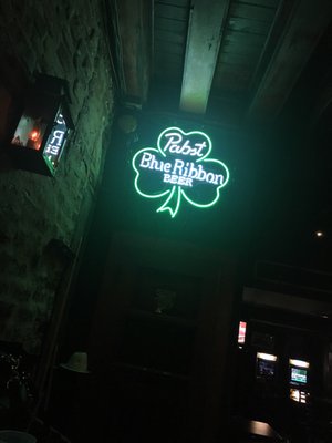 Molly's Irish Pub by null