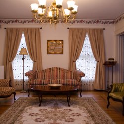 Grand Colonial Bed and Breakfast - Continental Room