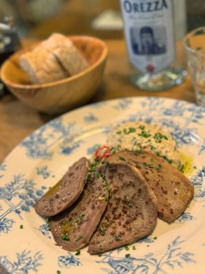 Le Bon Georges by null
