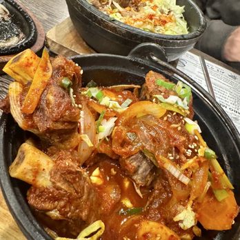 Seoul Haus - #29-매운 갈비찜 / (Maeun Galbi Jjim) / 辣味炖排骨 - Korean Near Me - Chino Hills, California Seoul Haus - #29-매운 갈비찜 / (Maeun Galbi Jjim) / 辣味炖排骨 - Korean Near Me - Chino Hills, California