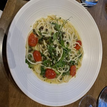 OLIVIA - Spaghetti with lemon sauce and veggies - Italian Near Me - Tampa, Florida OLIVIA - Spaghetti with lemon sauce and veggies - Italian Near Me - Tampa, Florida