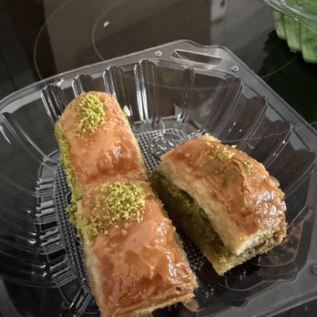 Sana'a Cafe - BAKLAVA SQUARE PISTACHIO SINGLE TRAY - Coffee Roasteries Near Me - Oakland, California