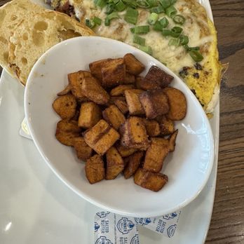 Another Broken Egg Cafe - Bacon & Chorizo Omelette - American Near Me - Raleigh, North Carolina