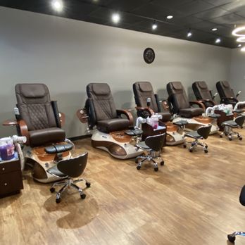 Rain Nail Salon - Nail Salons Near Me - Rochester, Minnesota Rain Nail Salon - Nail Salons Near Me - Rochester, Minnesota