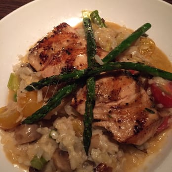 Thirsty Lion - Grilled salmon with asparagus risotto - American Near Me - Denver, Colorado