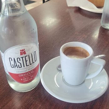 Nova Alianca - Agua Castelo and espresso - Cafes Near Me - Newark, New Jersey