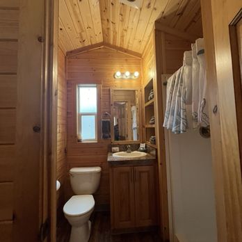 Thousand Trails Long Beach - Bathroom in studio cabin - RV Parks Near Me - Seaview, Washington