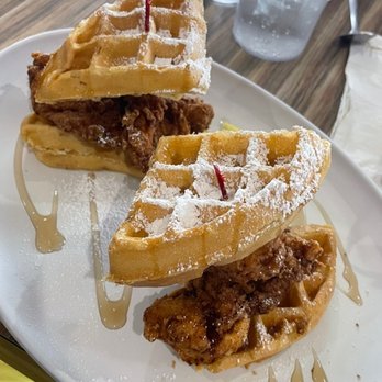 @ The Diner - Chicken and waffles - Breakfast & Brunch Near Me - Orlando, Florida @ The Diner - Chicken and waffles - Breakfast & Brunch Near Me - Orlando, Florida