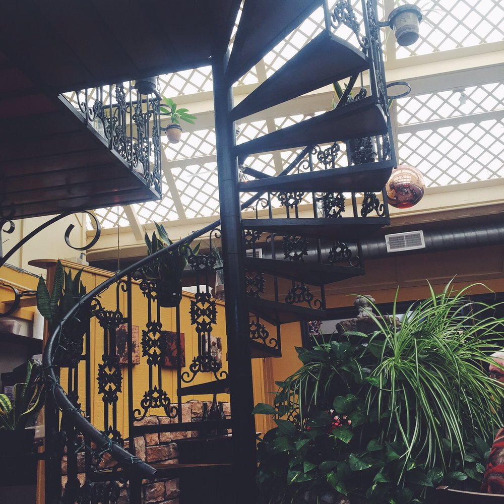 Hecks - Breakfast & Brunch Near Me - Cleveland, Ohio