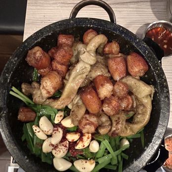 Moobongri - Large and small intestines - Korean Near Me - Irvine, California