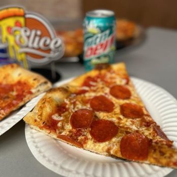 Slice Pizza - Pizza Near Me - Kemp, Texas Slice Pizza - Pizza Near Me - Kemp, Texas