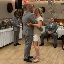 Brookside Inn Restaurant - Had our wedding here at The Brookside Inn  What a beautiful day  Everything was perfect  12/17/22
