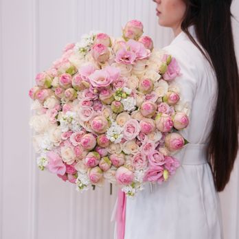 Ecoroses - Bouquet #14 - Eloise - Floral Designers Near Me - Glendale, California