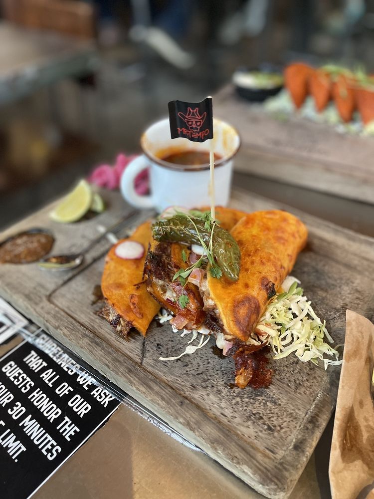 Tempo Cantina