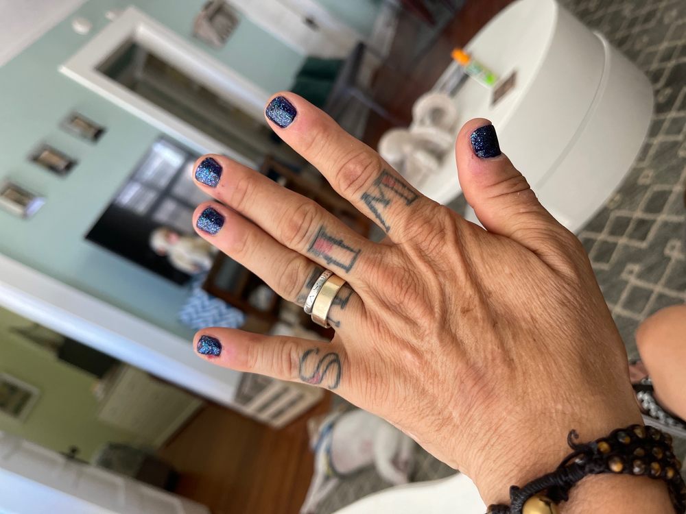 Lily's Nails Image