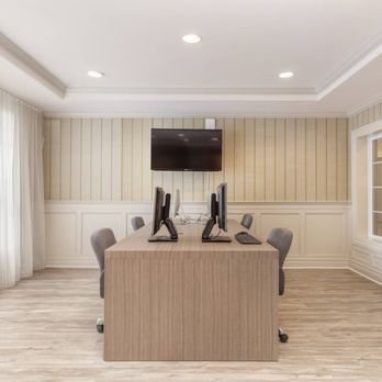 14 North - 14 North Business Center - Apartments Near Me - Peabody, Massachusetts