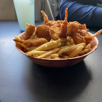Duff's Famous Wings - Fried Shrimp - Chicken Wings Near Me - Niagara Falls, New York Duff's Famous Wings - Fried Shrimp - Chicken Wings Near Me - Niagara Falls, New York