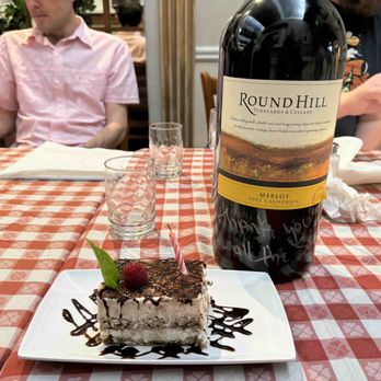 O' Sole Mio Restaurant - Tiramisu - Pizza Near Me - Millbrae, California O' Sole Mio Restaurant - Tiramisu - Pizza Near Me - Millbrae, California