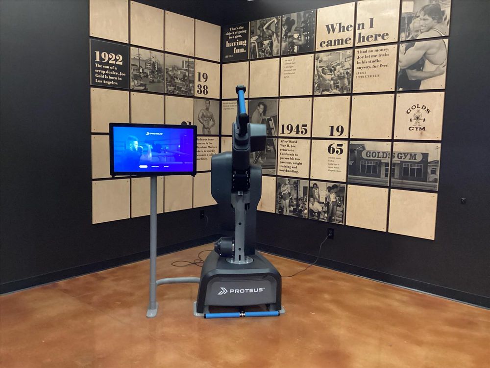 Social spots from Gold's Gym