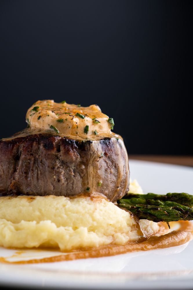 MJ23 SPORTS BAR & GRILL 396 Photos & 250 Reviews 1 Mohegan Sun Blvd, Uncasville, Connecticut