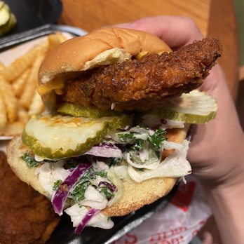 Dave's Hot Chicken - Single Slider - Chicken Shop Near Me - Irvine, California Dave's Hot Chicken - Single Slider - Chicken Shop Near Me - Irvine, California