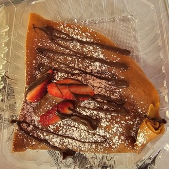 Crepes de Paris - Nutella w/ strawberry sweet crepe - Breakfast & Brunch Near Me - Pasadena, California Crepes de Paris - Nutella w/ strawberry sweet crepe - Breakfast & Brunch Near Me - Pasadena, California