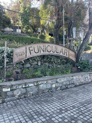 Estación Pío Nono Funicular Santiago by Turistik by null