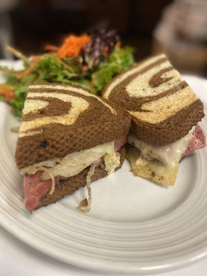 The Little Pear by null