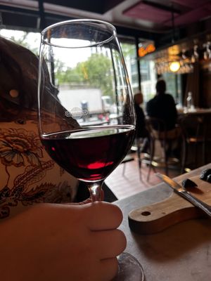 Vanguard Wine Bar (Upper West Side) by null
