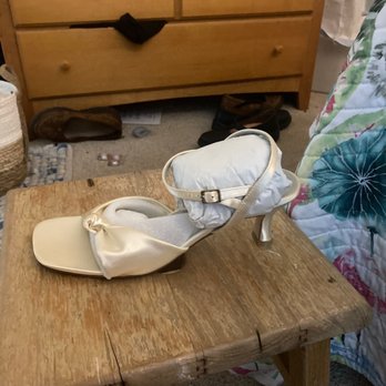 Clotheshorse Consignment - Matching Ensemble - Used, Vintage & Consignment Near Me - Brownstown, Indiana