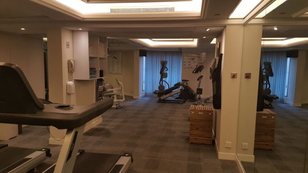 New World Millennium Hong Kong Hotel by null