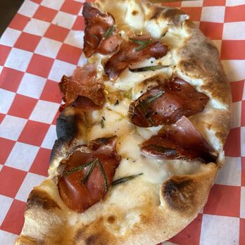 Centro - Scamorza pizza (1/2 portion) - Breweries Near Me - Tustin, California
