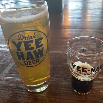 White Duck Taco Shop - American Pilsner and taster of Dunkels - New American Near Me - Johnson City, Tennessee White Duck Taco Shop - American Pilsner and taster of Dunkels - New American Near Me - Johnson City, Tennessee