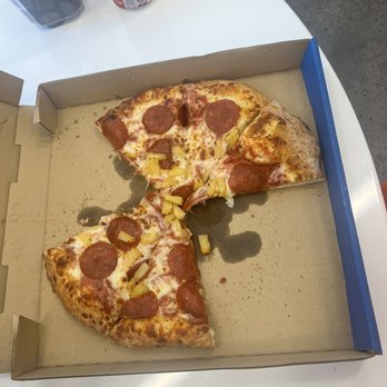 Whata Lotta Pizza - Pepperoni pizza with Pineapple - Pizza Near Me - Huntington Beach, California Whata Lotta Pizza - Pepperoni pizza with Pineapple - Pizza Near Me - Huntington Beach, California