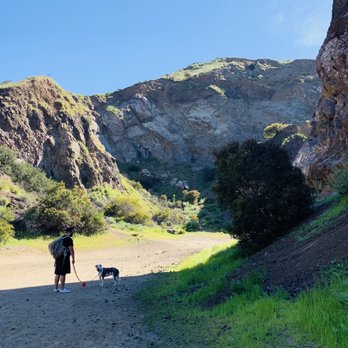 Bronson Canyon-Griffith Park - Parks Near Me - Los Angeles, California