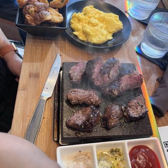 insideOUT - Lounges Near Me - San Diego, California