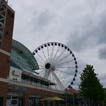 Navy Pier - Landmarks & Historical Buildings Near Me - Chicago, Illinois
