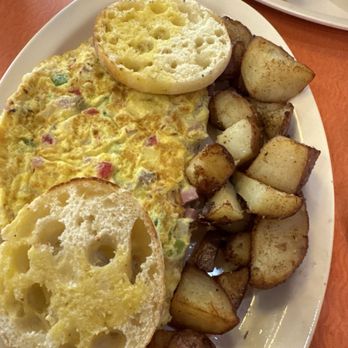 Dandee Donut Factory - Dandee omelette - Donuts Near Me - Pompano Beach, Florida Dandee Donut Factory - Dandee omelette - Donuts Near Me - Pompano Beach, Florida