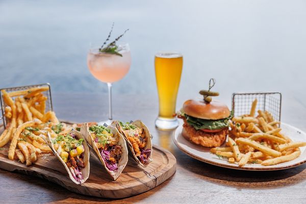 Rusty Pelican Tampa by null