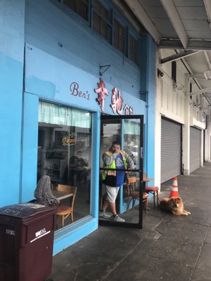 Ben's by null