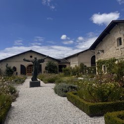Château Pape Clément - Garden
