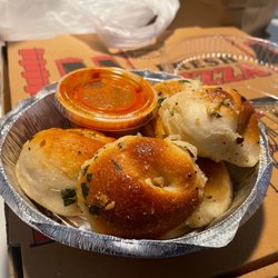 Chef Paolino Cafe - Garlic Knots