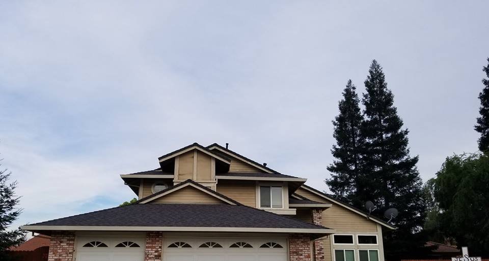 Slide of R & G Roofing