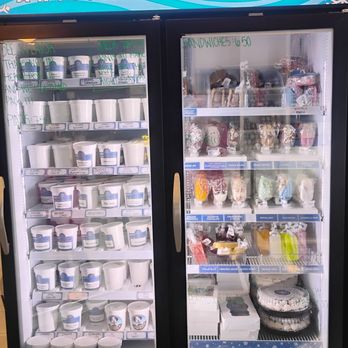 Lake Effect Ice Cream - Pints, bars, pies, sandwiches, and popsicles - Ice Cream & Frozen Yogurt Near Me - Lockport, New York Lake Effect Ice Cream - Pints, bars, pies, sandwiches, and popsicles - Ice Cream & Frozen Yogurt Near Me - Lockport, New York