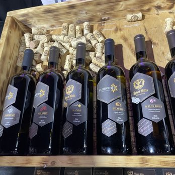 Texas Winos - FlorVino Winery featured wines... - Wine Tours Near Me Texas Winos - FlorVino Winery featured wines... - Wine Tours Near Me